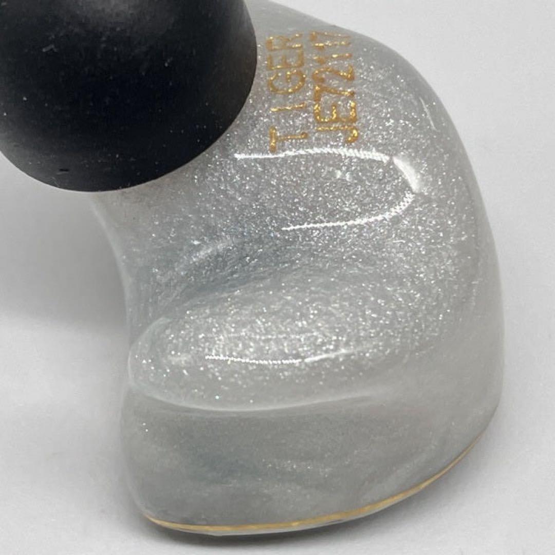 イヤホン qdc WHITE TIGER II