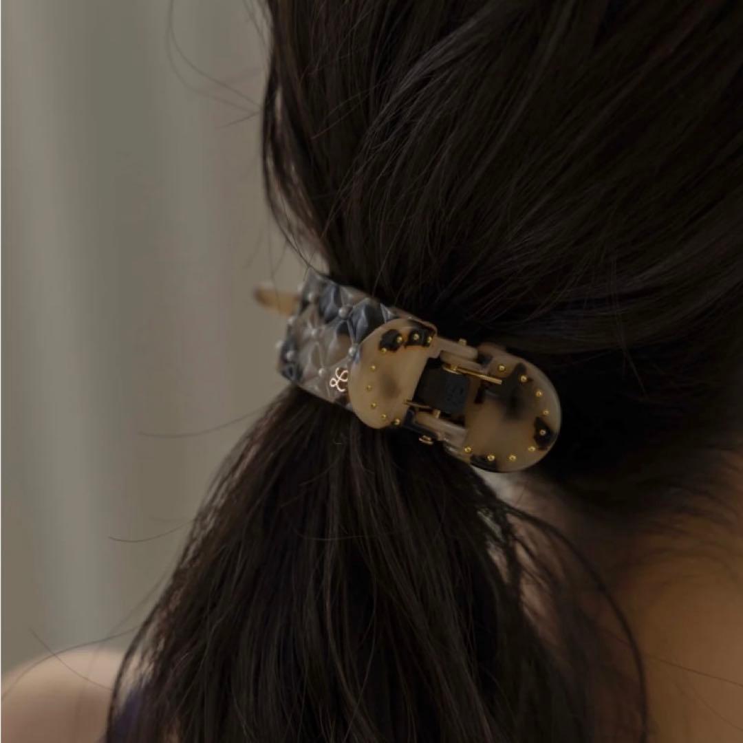 ロエムトウキョウ　LOEM TOKYO quilt marble ヘアクリップ