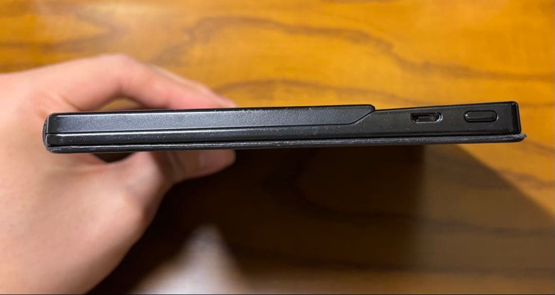 L*y様 Kindle Oasis 第8世代 本体のみ 4GB 広告なし