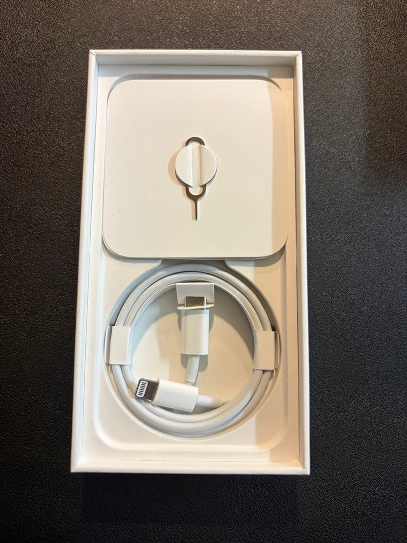 iPhone13mini 美品　バッテリー最大容量82%