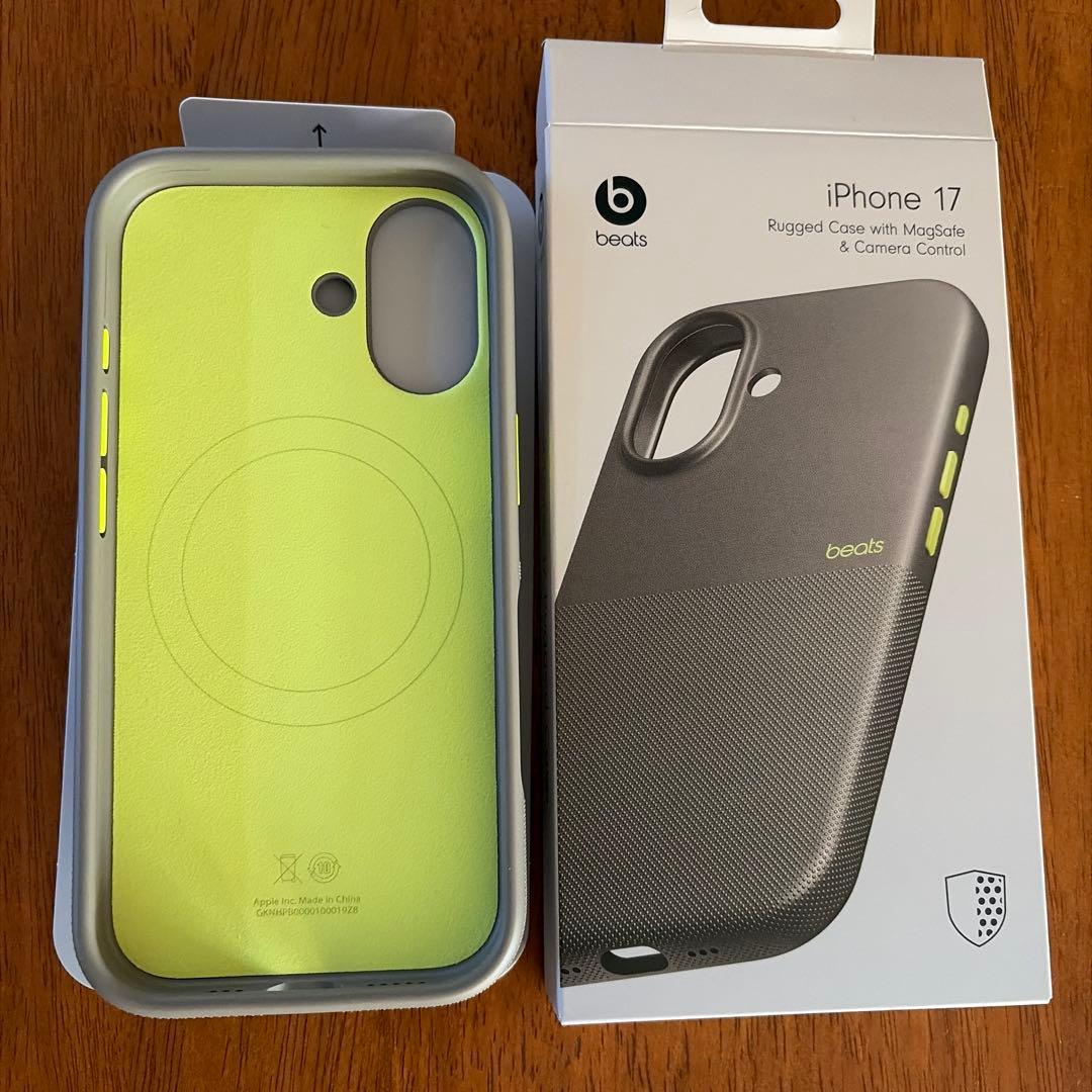 beats iPhone17ケース
