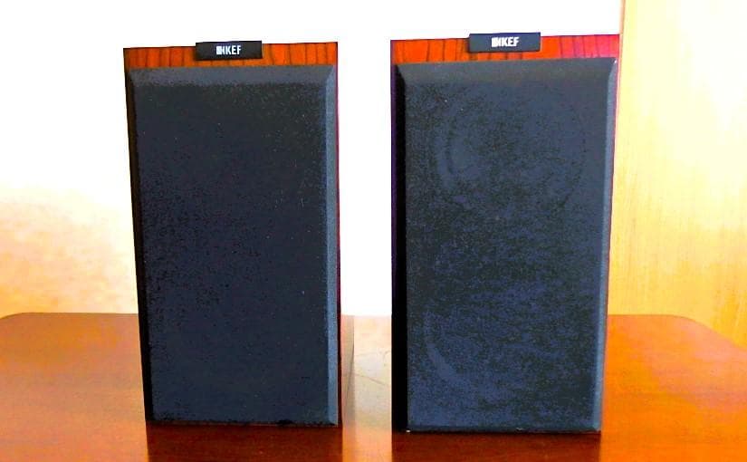 美品　中古　KEF　R300　ブックシェルフ型同軸スピーカー　ジャンパー付き