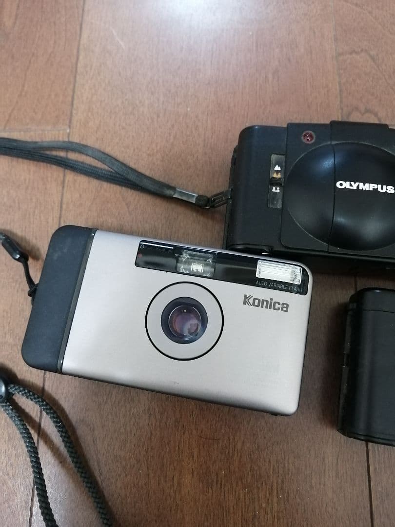 フィルムカメラ三台