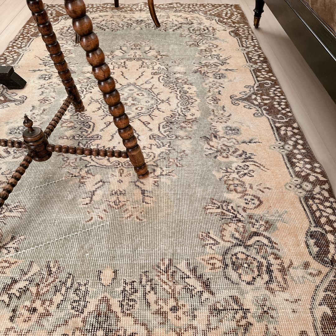 トルコ ヴィンテージラグ A111 定番 ベージュ セージグリーン ブラウン