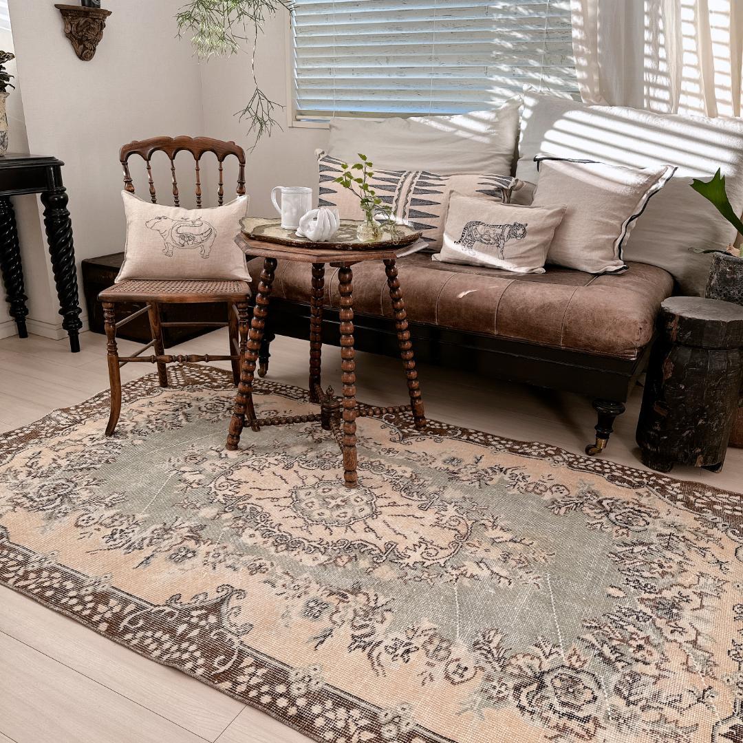 トルコ ヴィンテージラグ A111 定番 ベージュ セージグリーン ブラウン