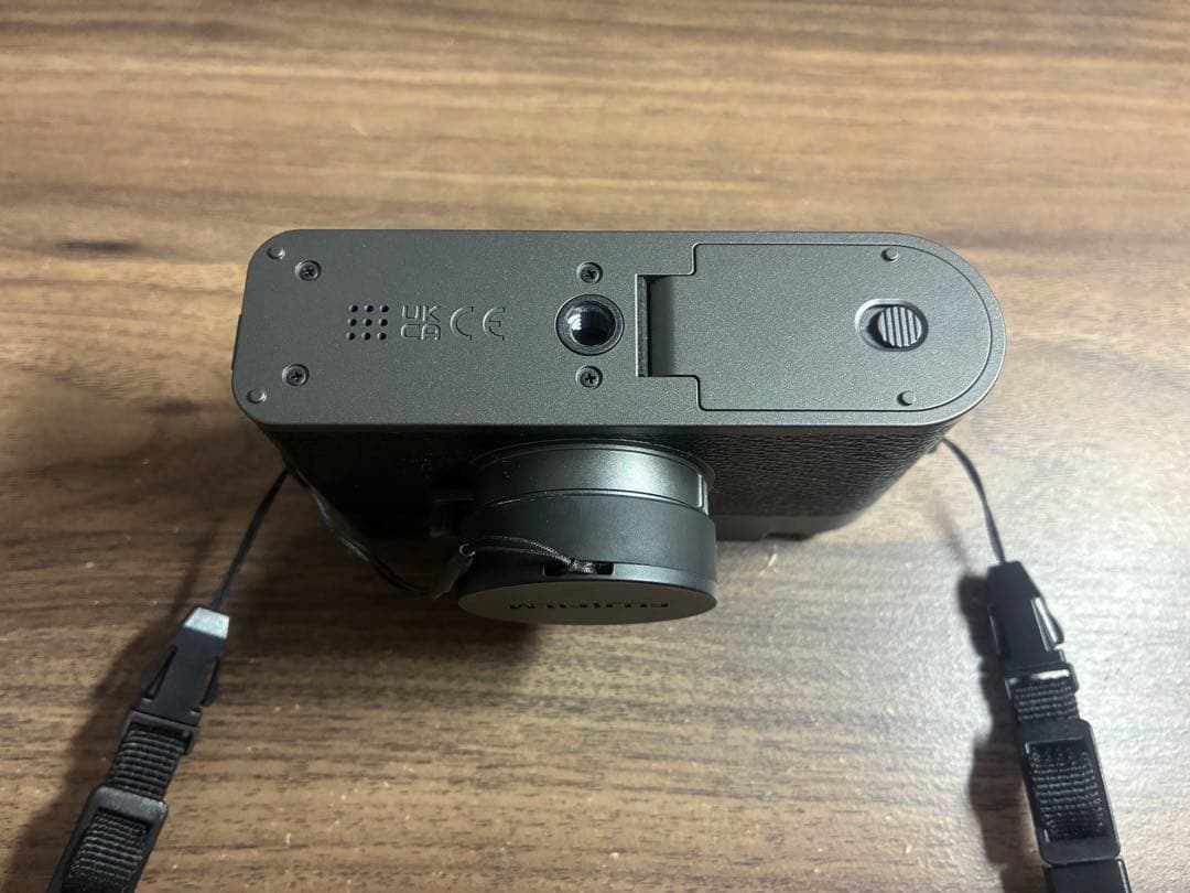 デジタルカメラ FUJIFILM x-half