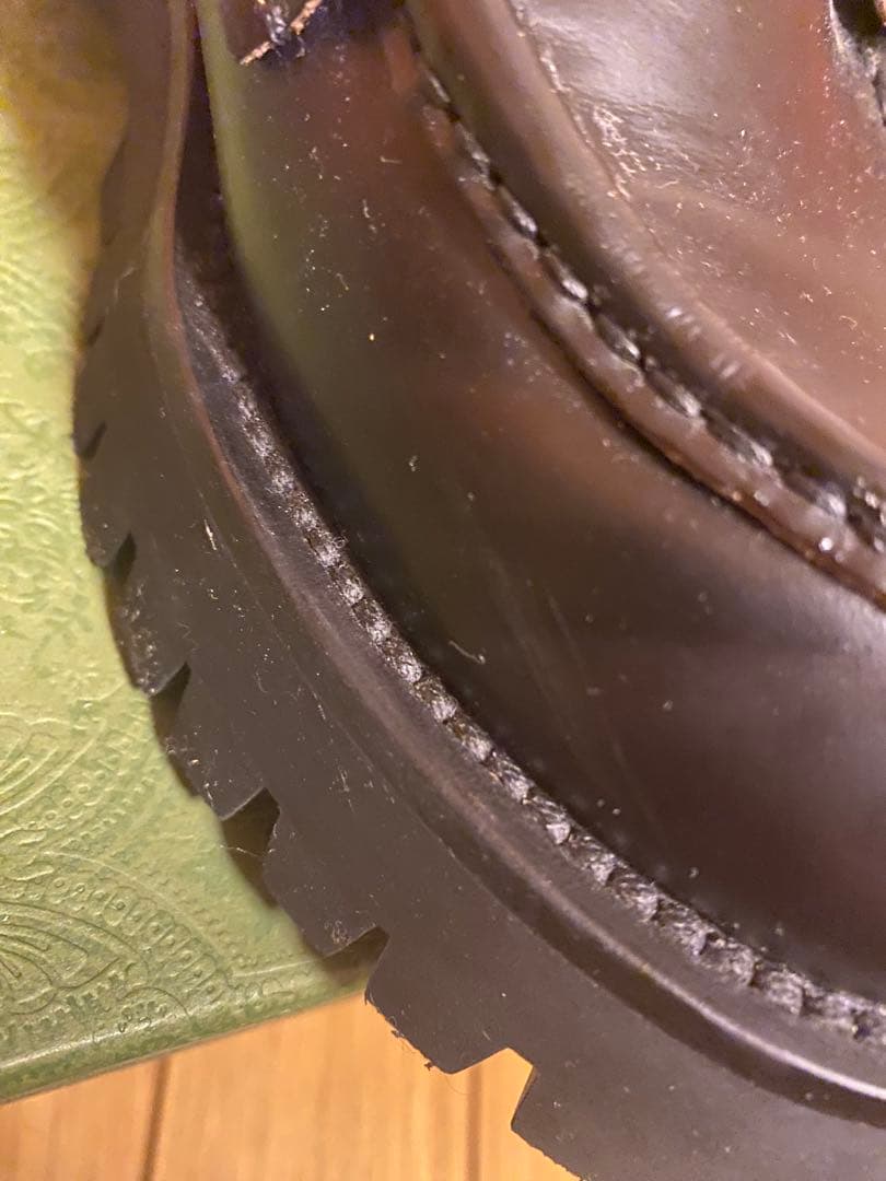 GUCCI ブラックレザー ローファー