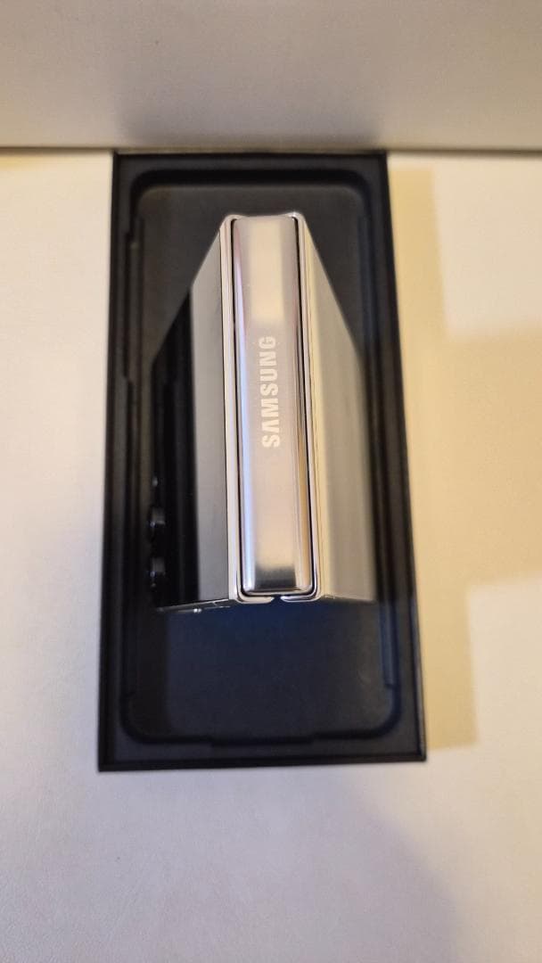 Galaxy Z Flip5　国内版