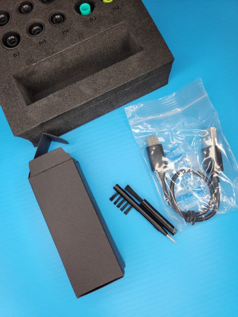 【美品】FiiO FW5 （2BA＋1DD..DAC）