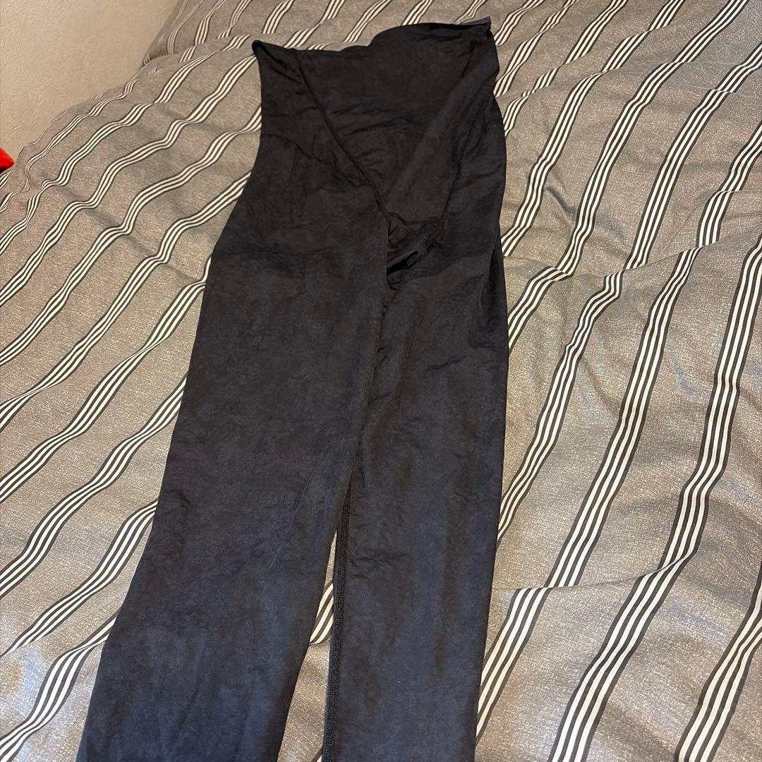 ノーム　　Grant E One's LL ホルミーレギンス