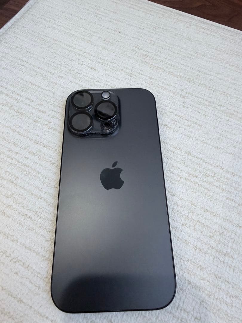 iPhone16Pro 128GBブラックチタニウム バッテリー100%