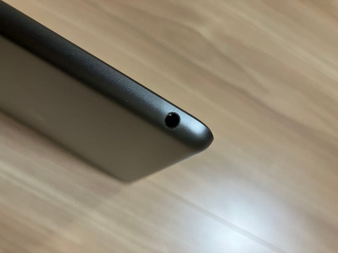 Apple iPad 第8世代 Wi-Fi 32GB スペースグレイ