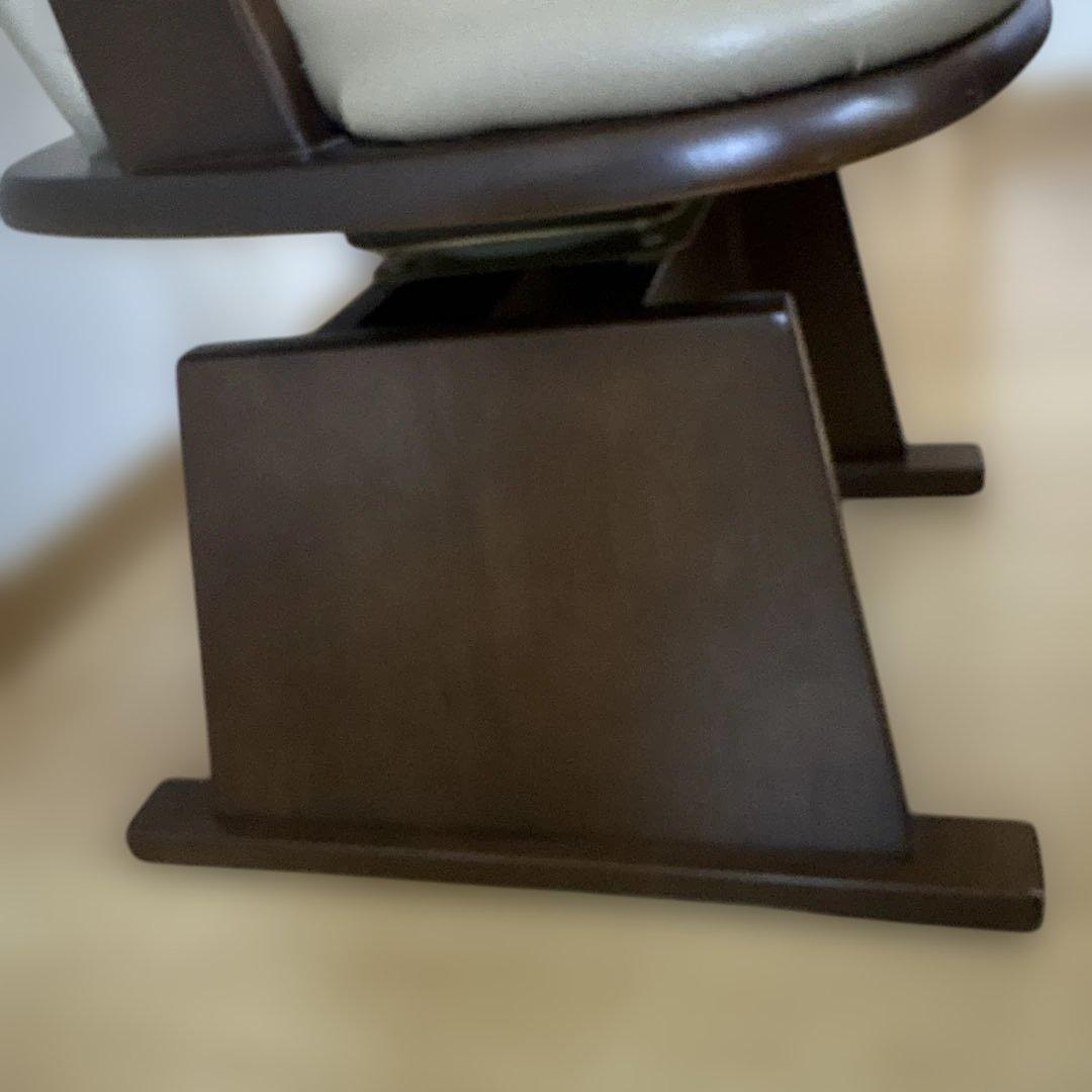 回転式アーム付きダイニングチェア 　天然木　（株）ナカムラ製