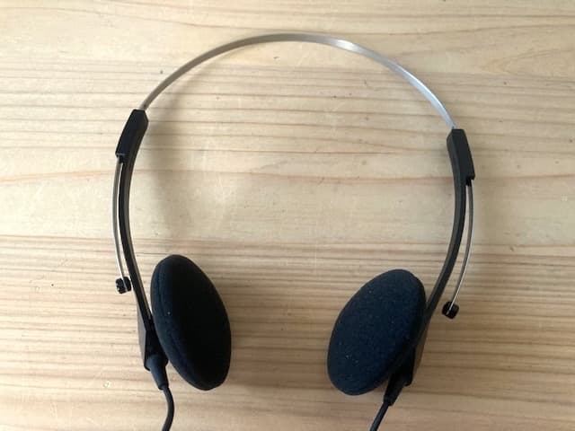 超希少品 高音質 整備済完全動作品 WM-3用ヘッドホン MDR-4L1