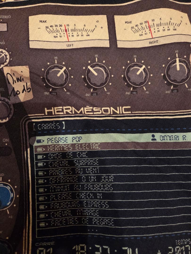 エルメス　CARRE H 100 カシミアシルク　LAST NIGHT　ネイビー