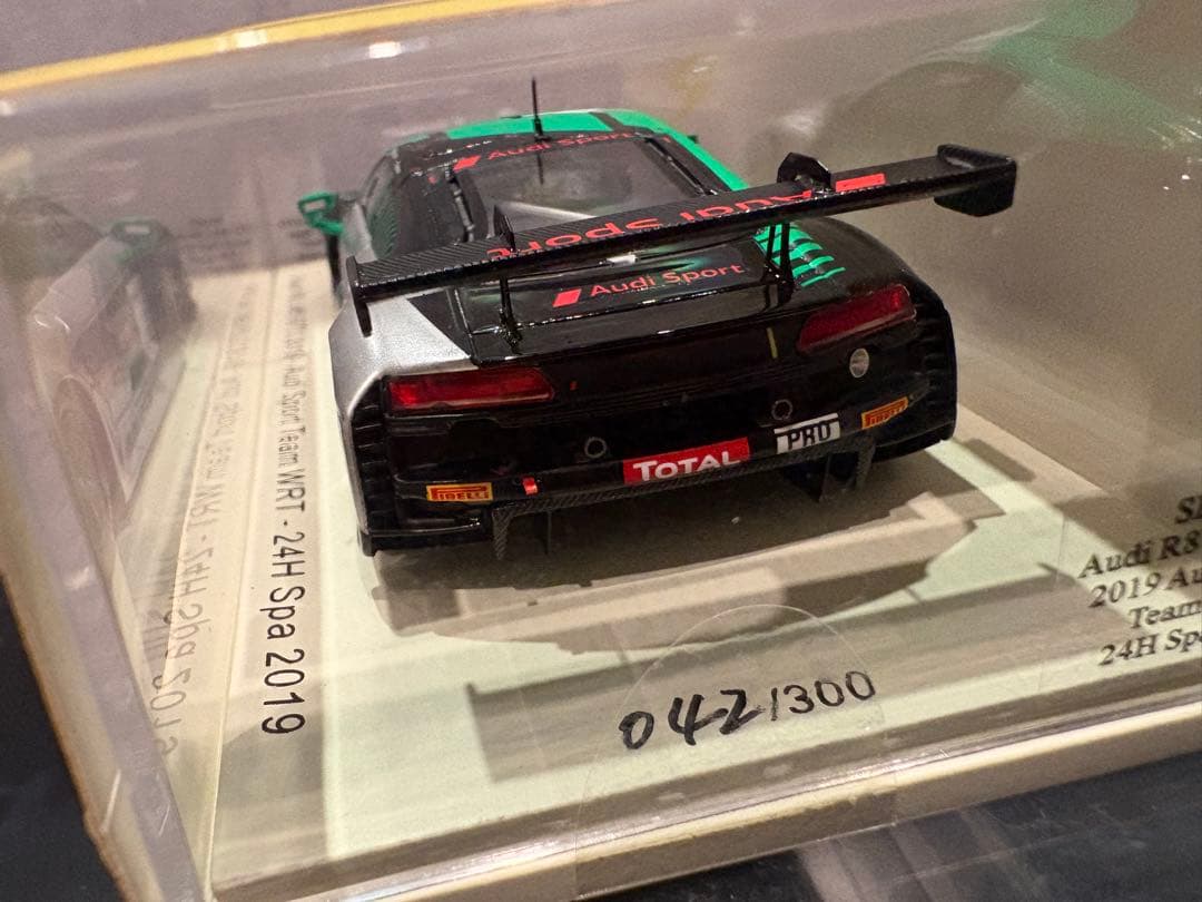 ミニカー Audi R8 LMS GT3 2019 Audi Sport Team WRT