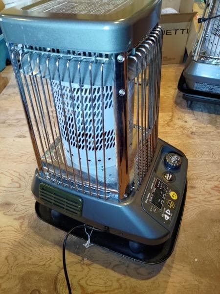 ダイニチ ブルーヒーター KDM-103F 中古品　動作OK 現状渡し