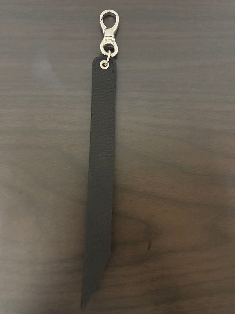 schott フラワースタッズ レザーキーホルダー