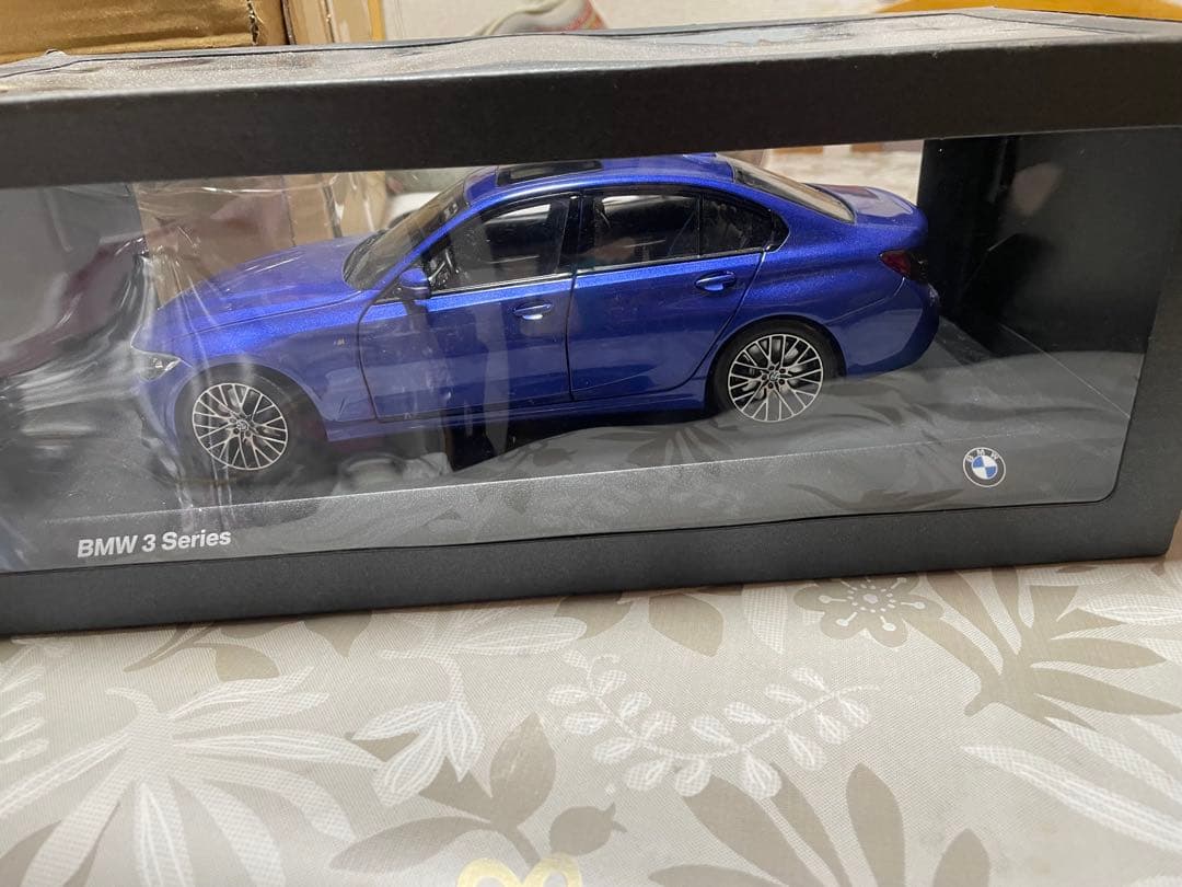  3シリーズ ミニカー 青　NOREV製