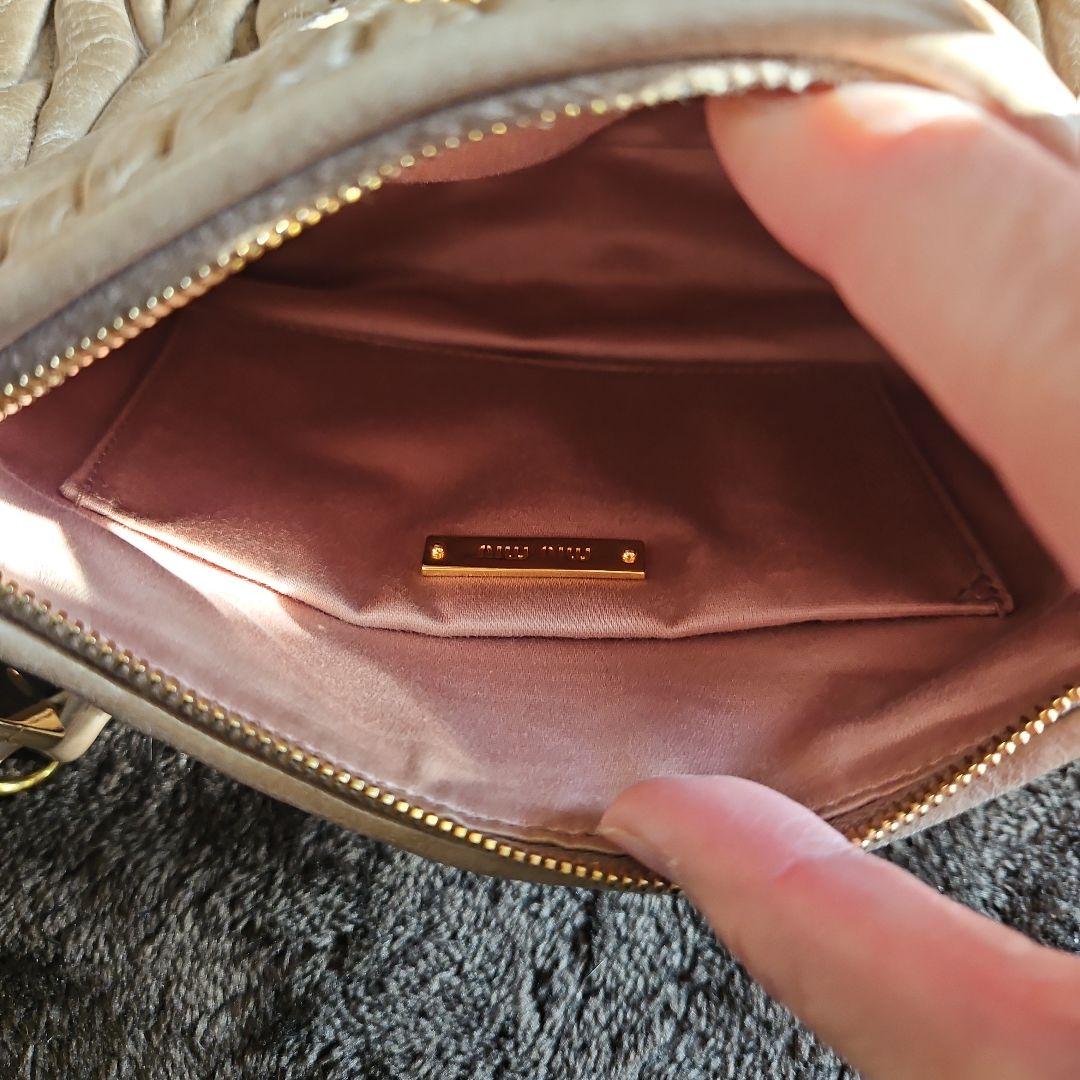 MIU MIU マテラッセ　アクセサリーバッグ