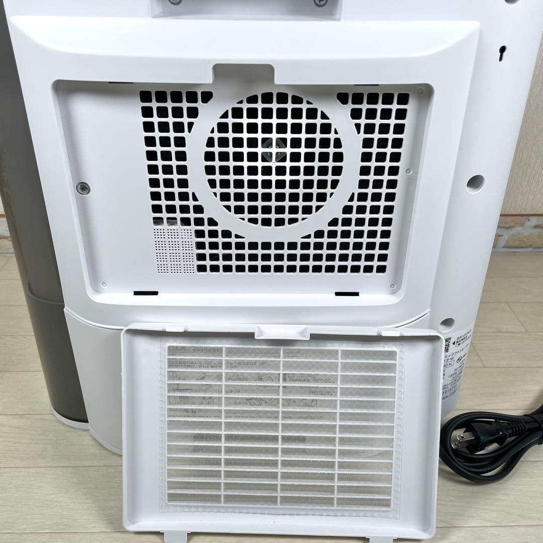 シャープ　HX-PK12-W 加湿セラミックファンヒーター　2022年製