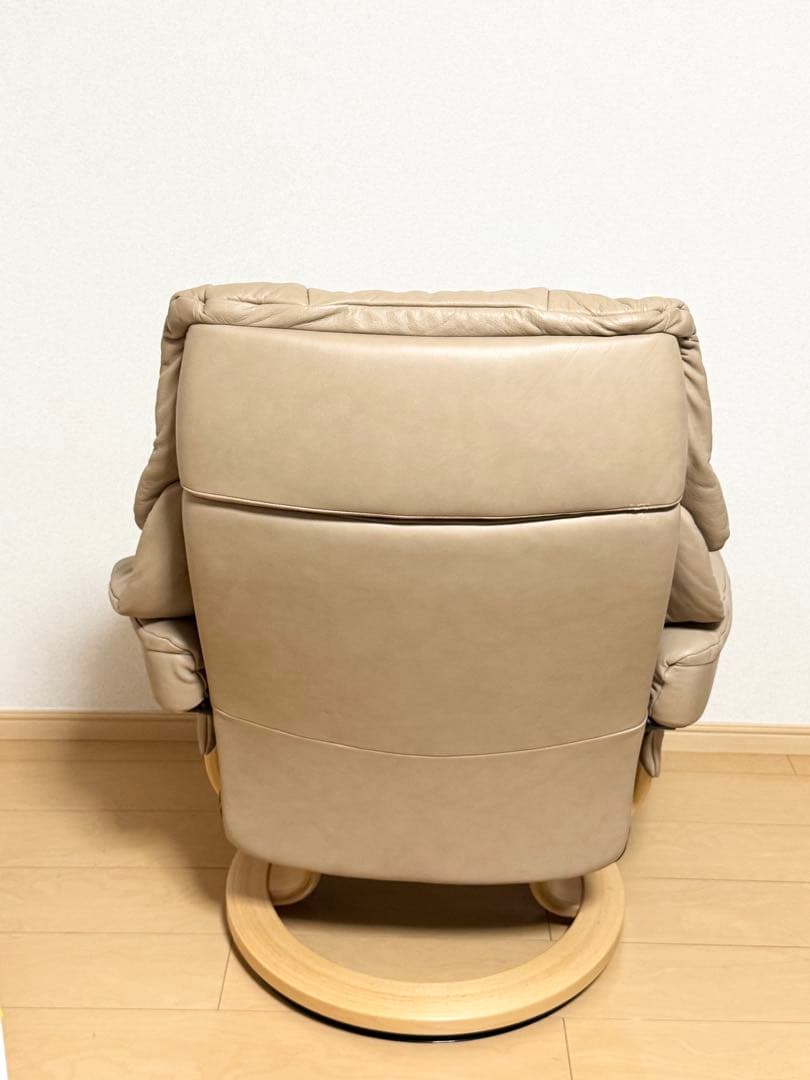 エコーネス ストレスレスチェア　ノルウェー製　本革 オットマン付き