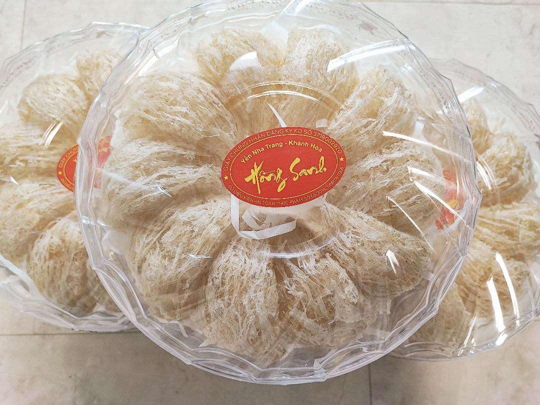 ツバメの巣　ベトナム産 天然燕の巣 100g