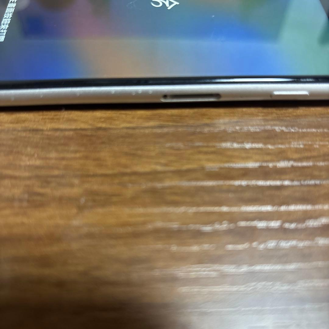 iPhone8 256GB 背面割れ等あり