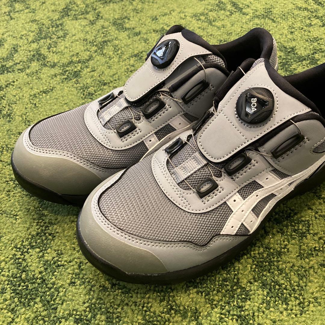 美品ASICS WINJOB CP209 BOA 安全靴 アシックス　26.0