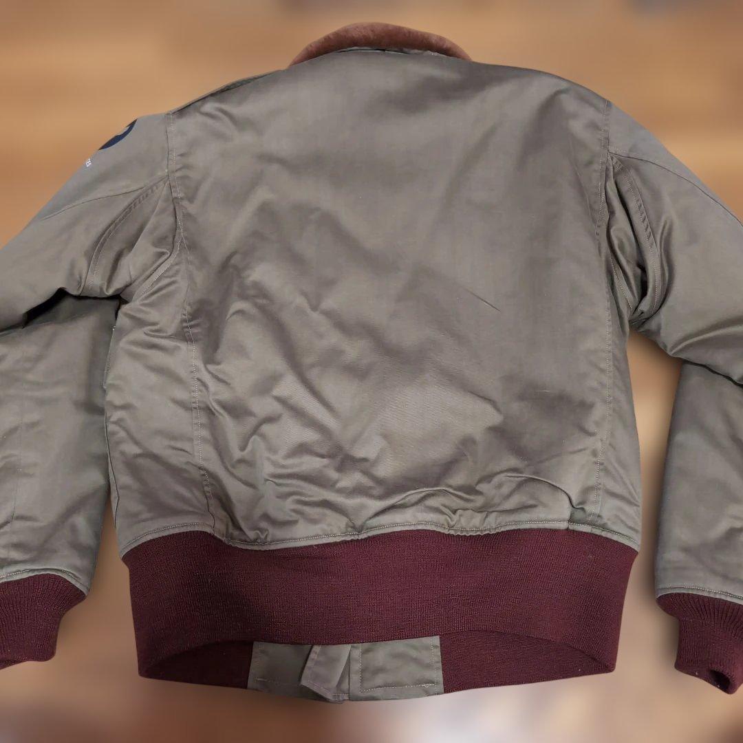 希少　バズリクソンズＢ−10 実名復刻　赤リブ