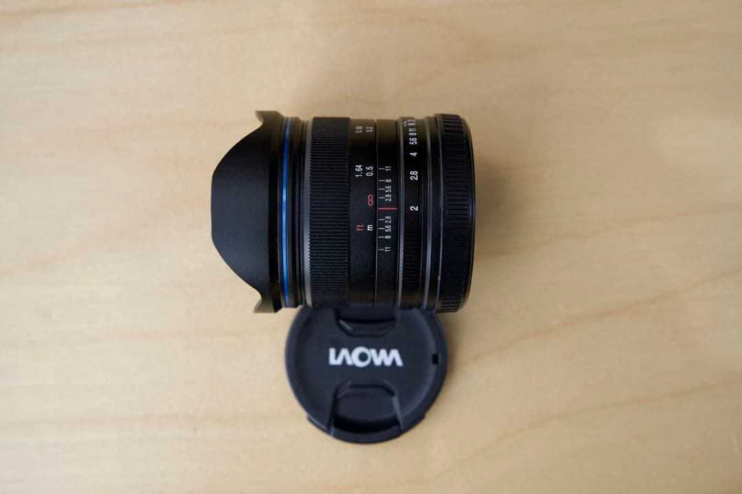 【美品】LAOWA 7.5mm F2 MFT