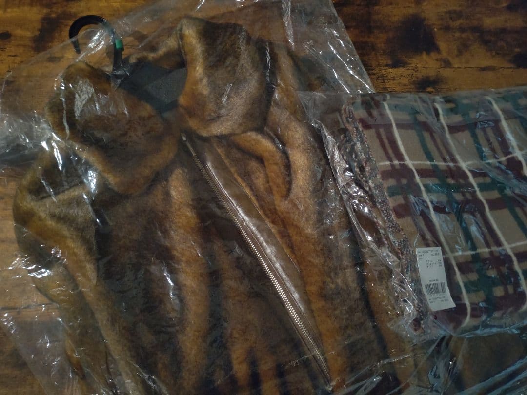 ジャケット・アウター DESSERT CUP FUR BLOUSON