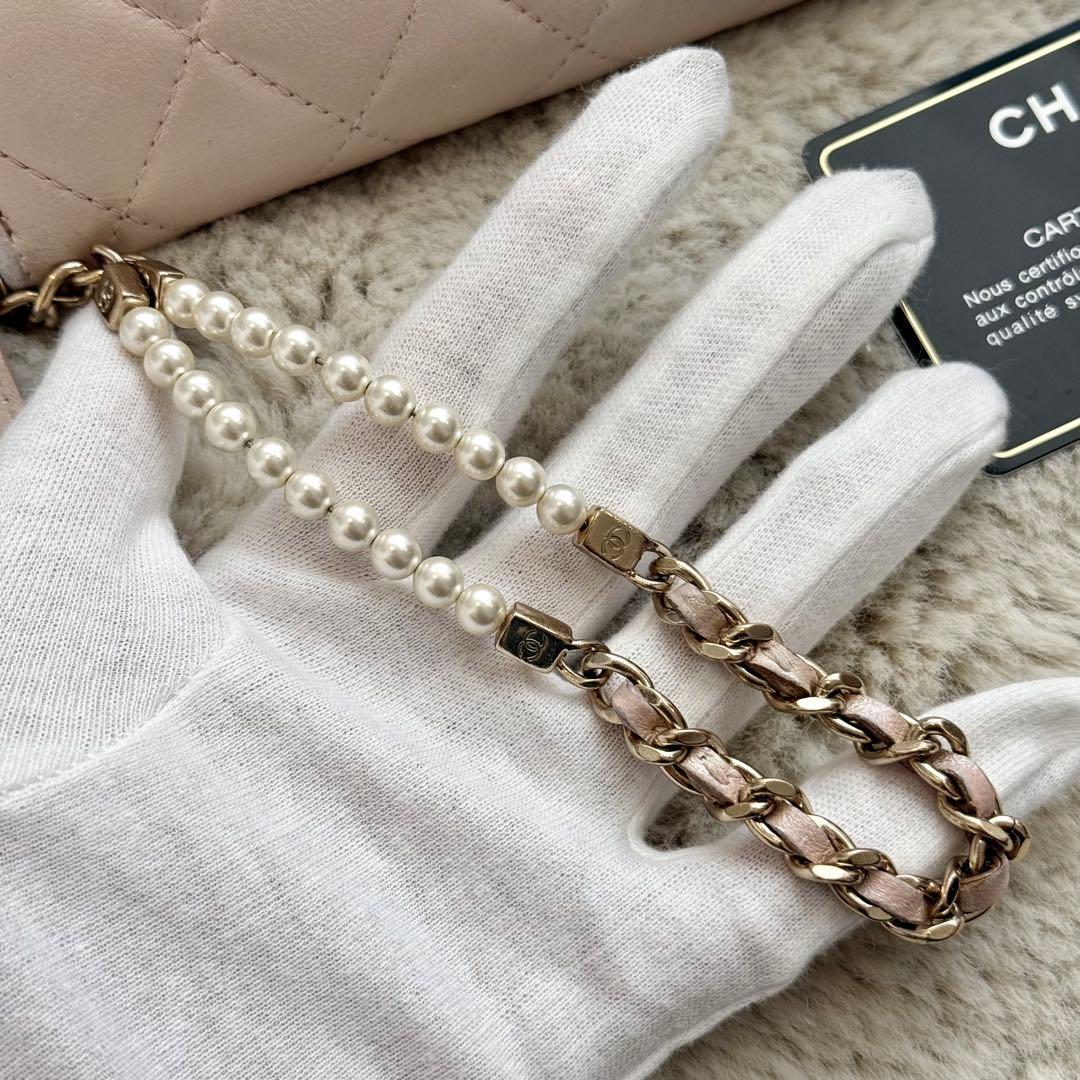 ゆずCHANEL キルティング レザー 長財布 パールピンクベージュ