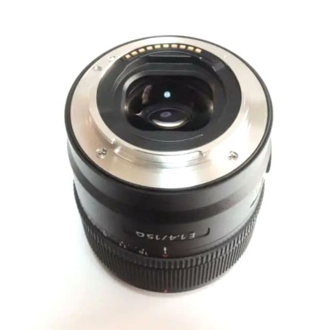 SONY E 15mm F1.4 G APS-C単焦点レンズ