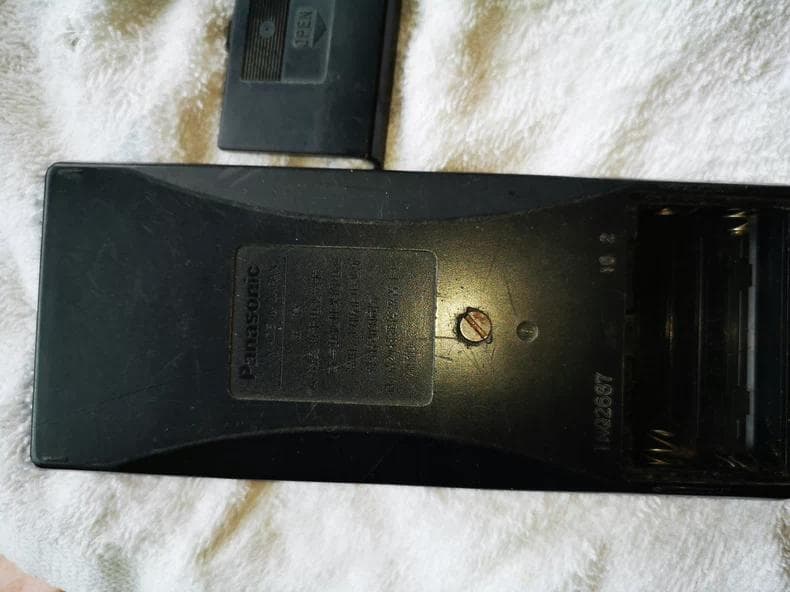 Panasonic テレビ用リモコン N02687