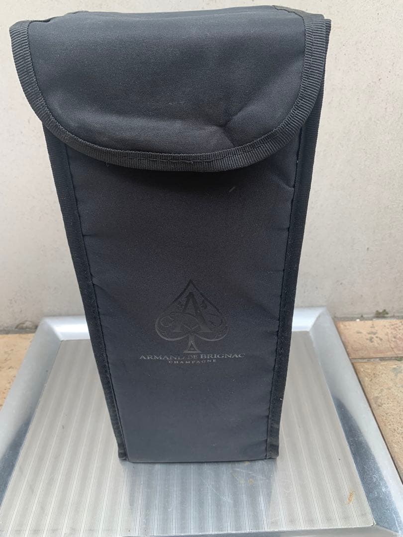 アルマンドブリニャック ブリュットゴールド 750ml箱専用ポーチ付きシャンパン
