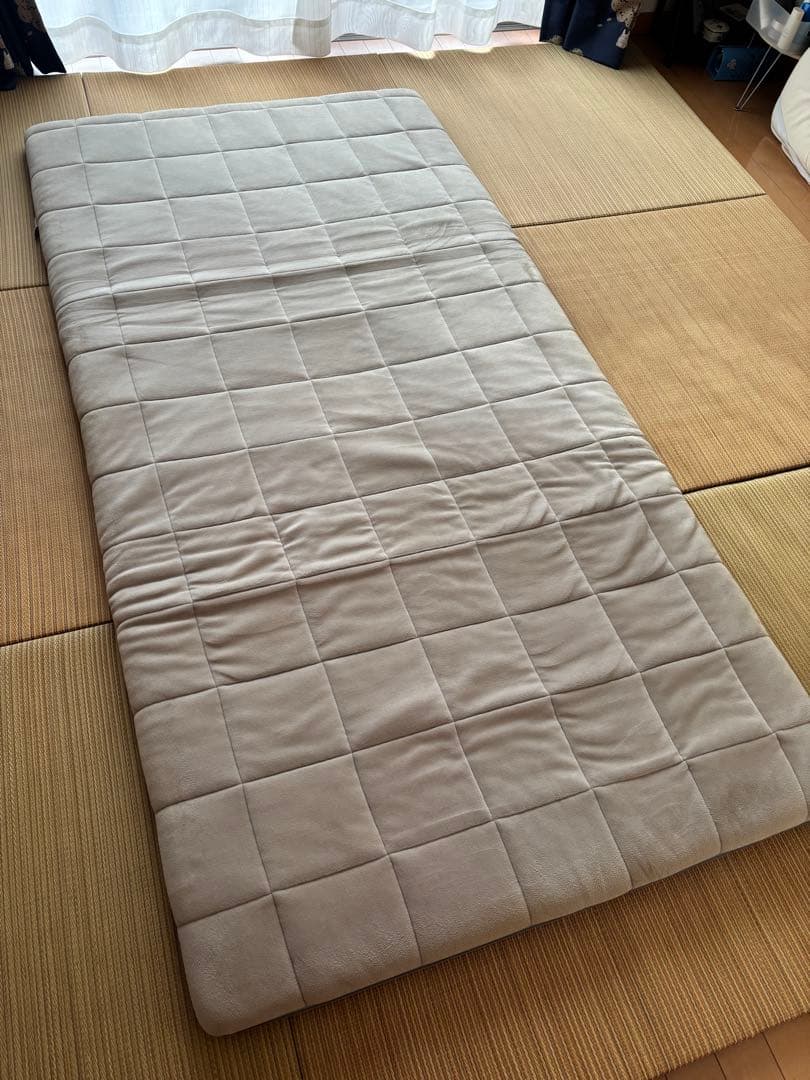 エアウィーヴ　シングル敷布団、シングル敷布団　2点セット