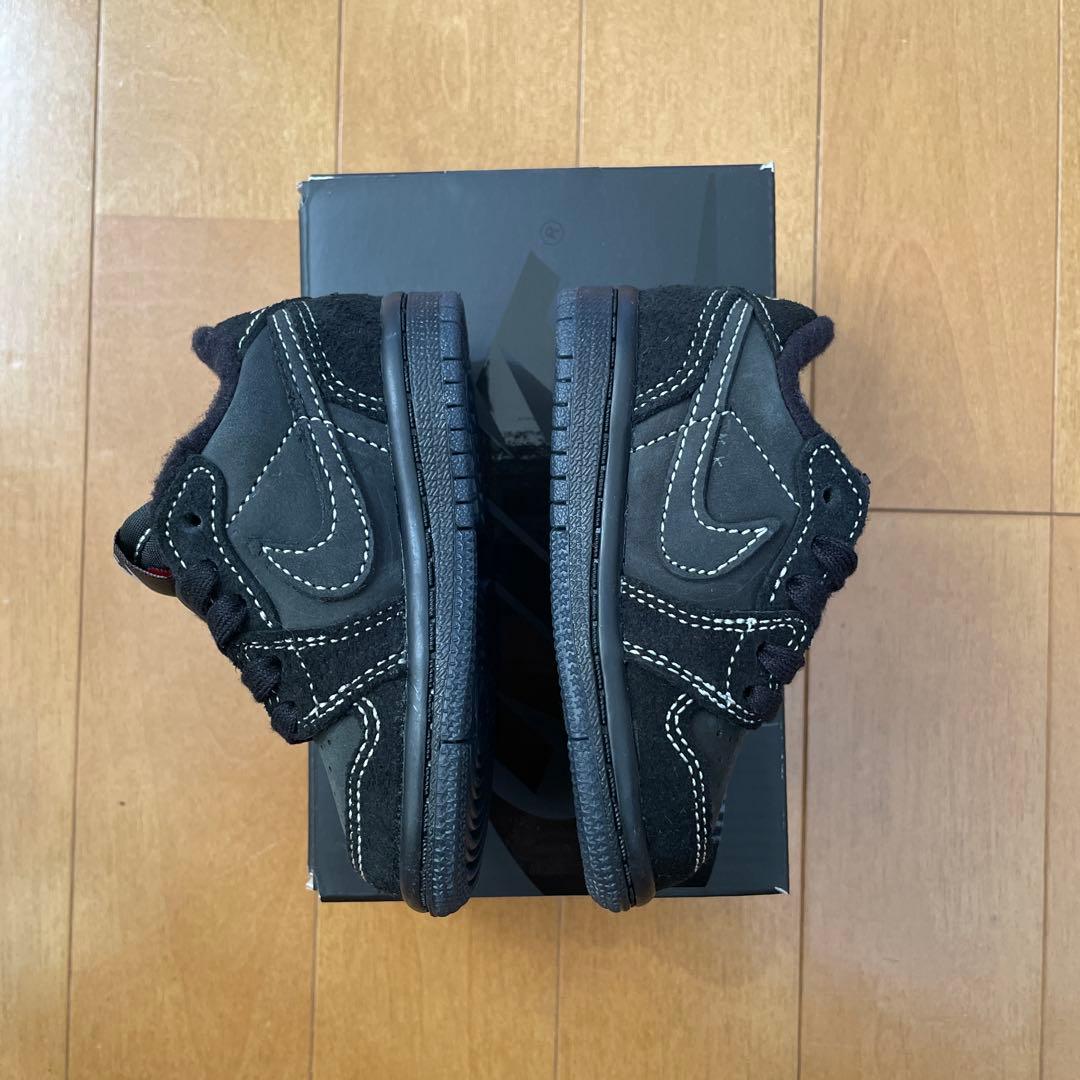 NIKE ジョーダン１LOW トラヴィススコット　ブラックファントム