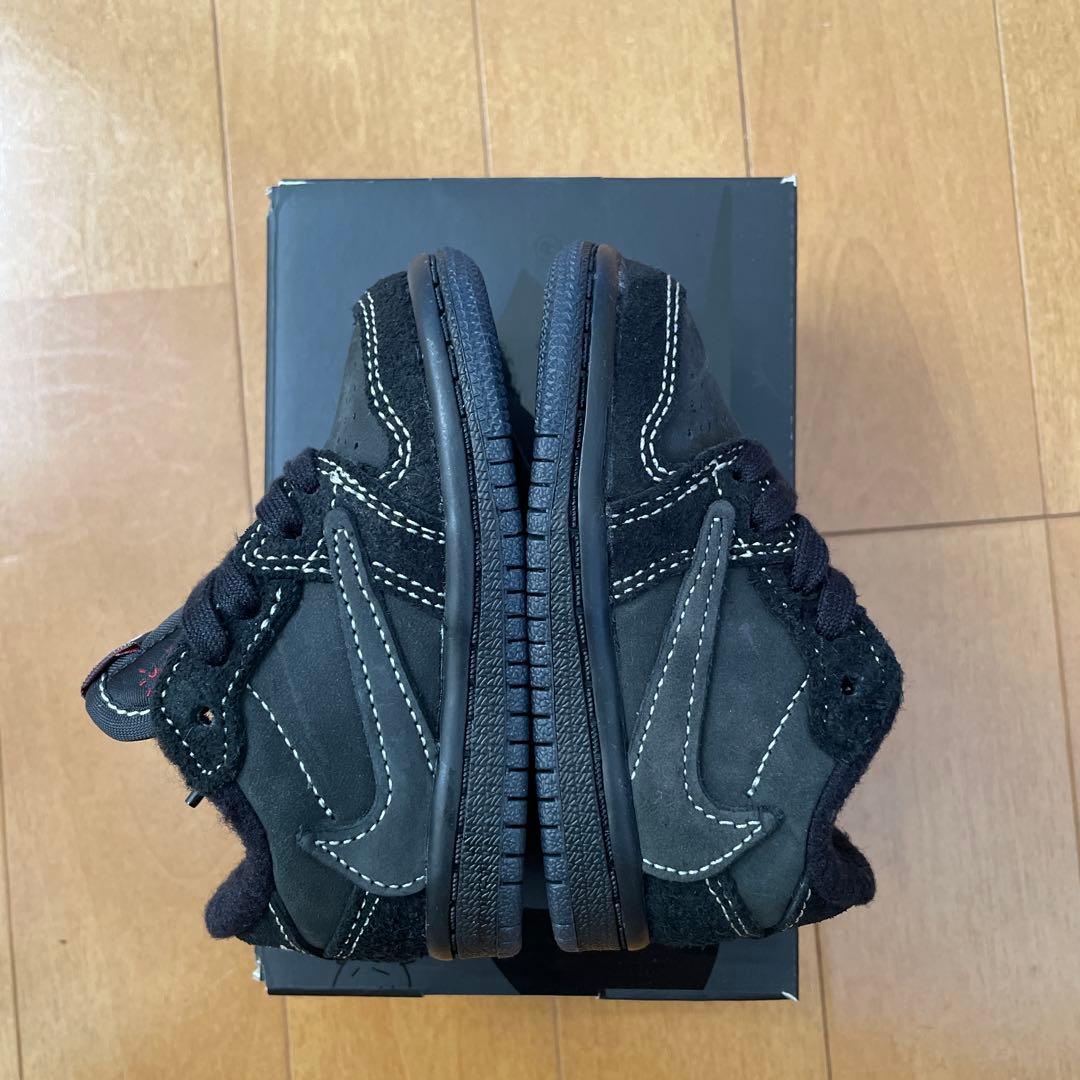 NIKE ジョーダン１LOW トラヴィススコット　ブラックファントム