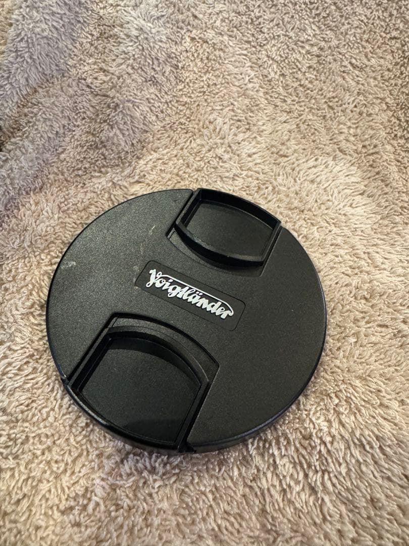 フォクトレンダー NOKTON 10.5mm F0.95 MFT