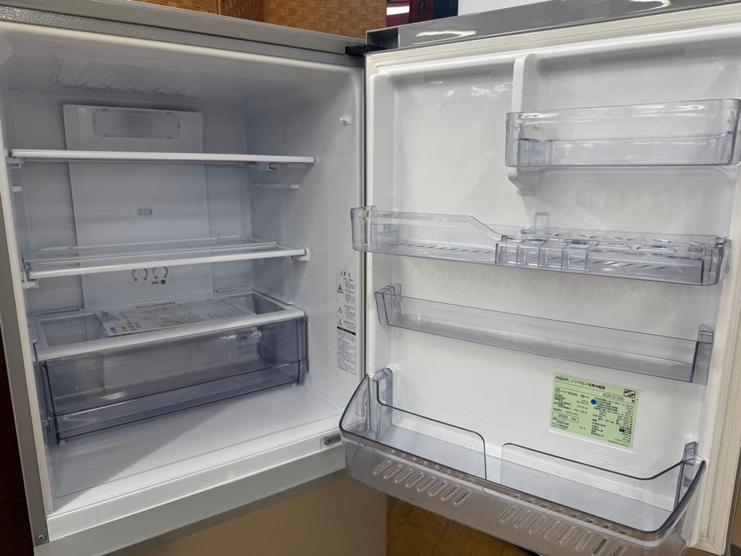 F001 AQUA ３ドア　冷蔵庫　右開き　272L 2020年製　保証付き