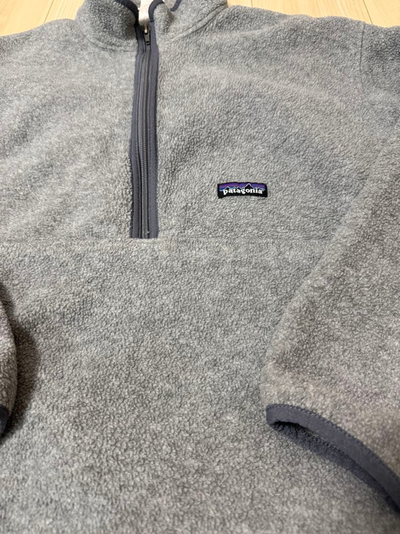 patagoniaパタゴニア　フリース　Lハーフジップ太アーム