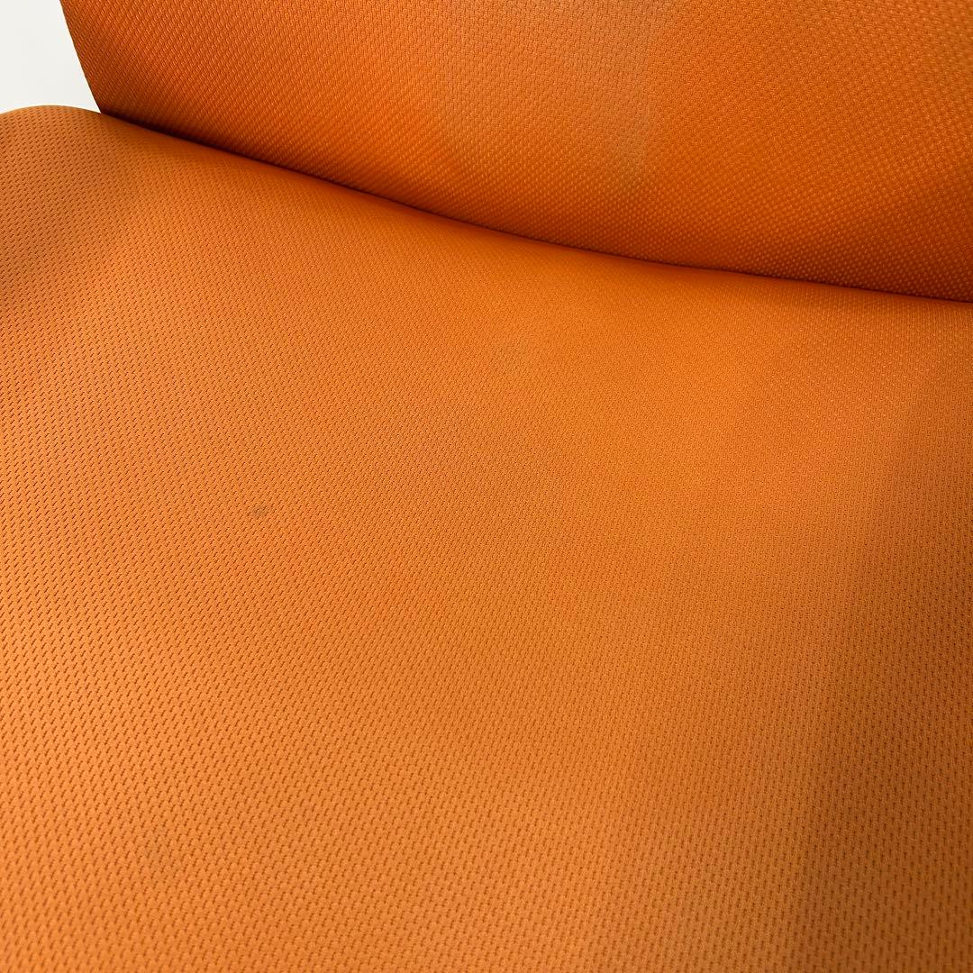 N. エンボディチェア ハーマンミラー ホワイト Embody オレンジ