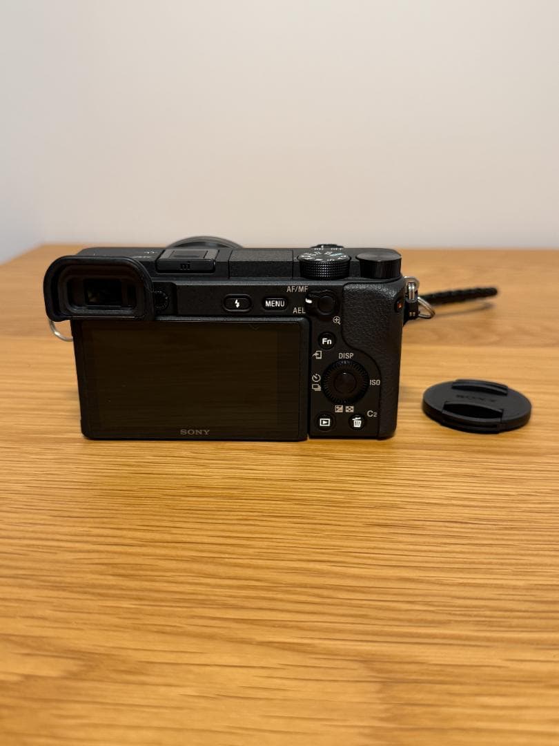 【美品・付属品完備】SONY α6400 ダブルズームレンズキット