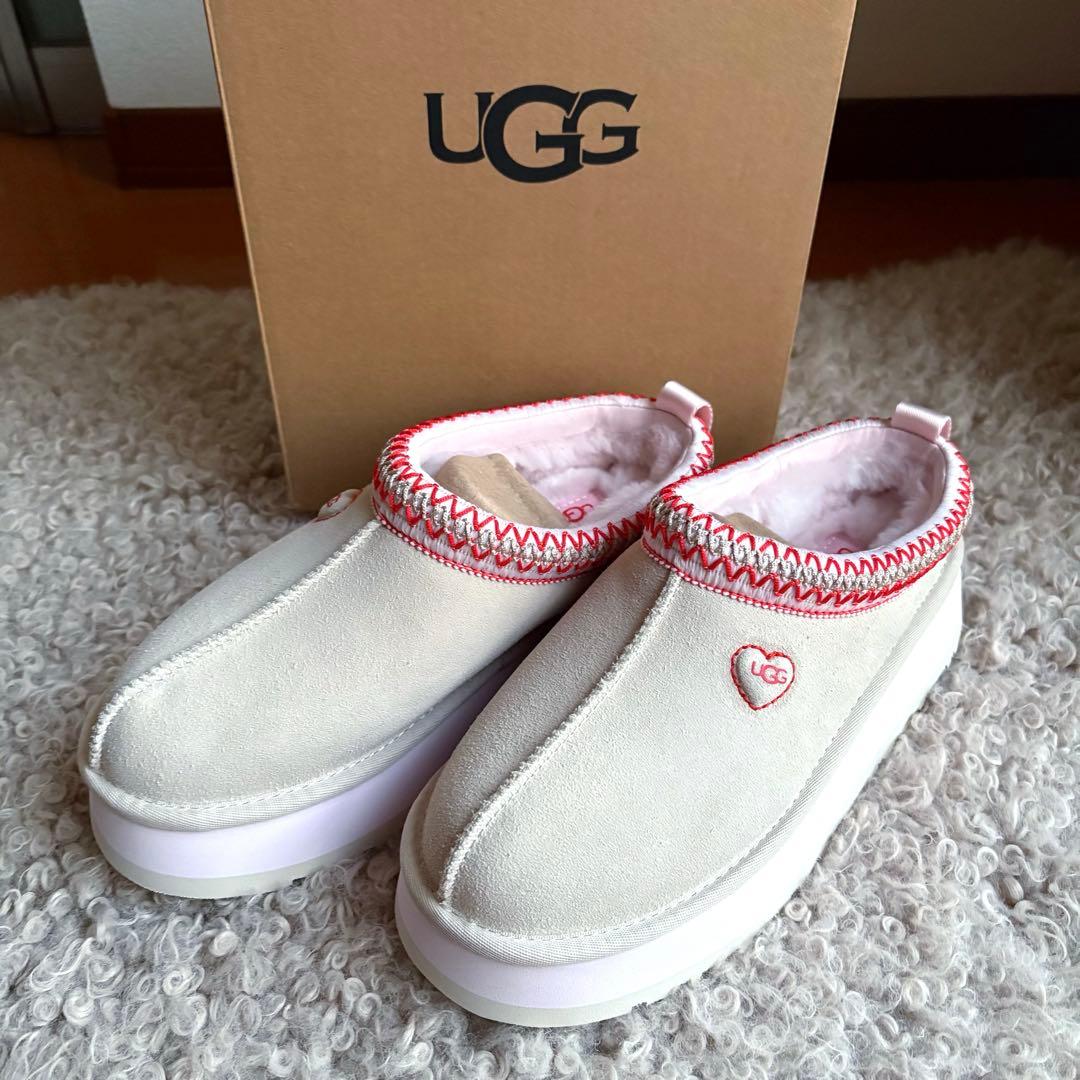 ７♡２４cm♡UGG♡Tazz Love♡新品未使用⑅◡̈⃝*