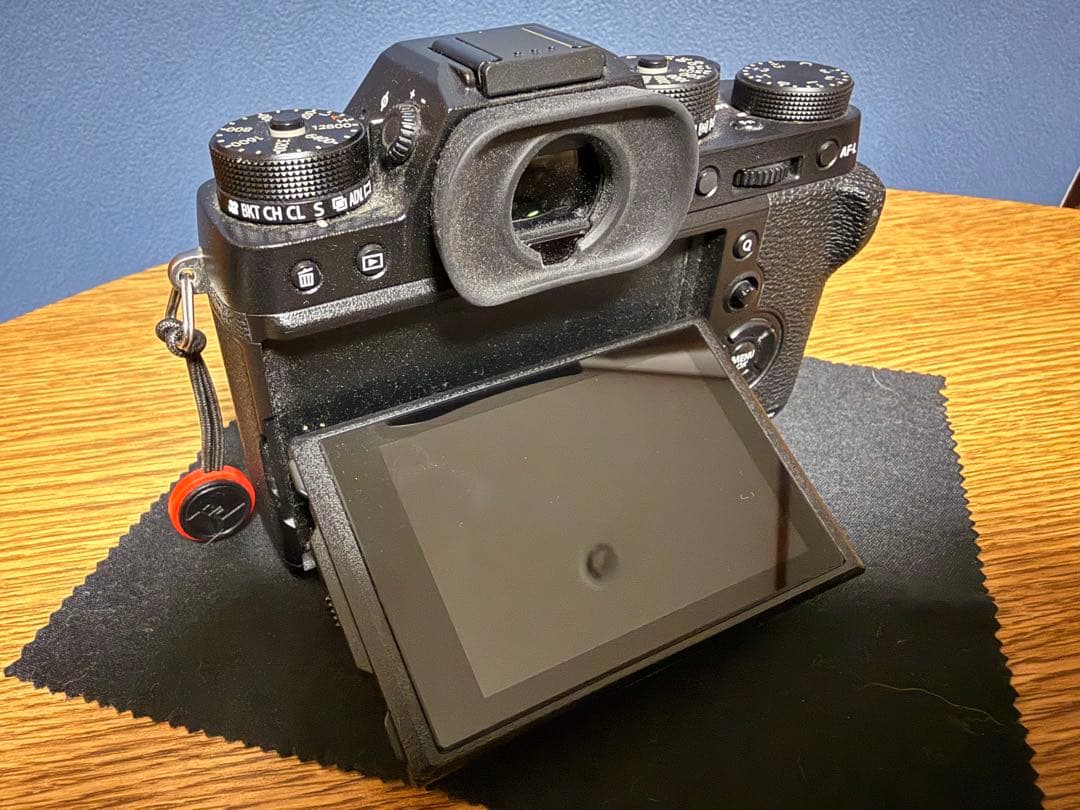 【極上美品元箱付】FUJIFILM X-T2 ＋ 純正バッテリーグリップ セット