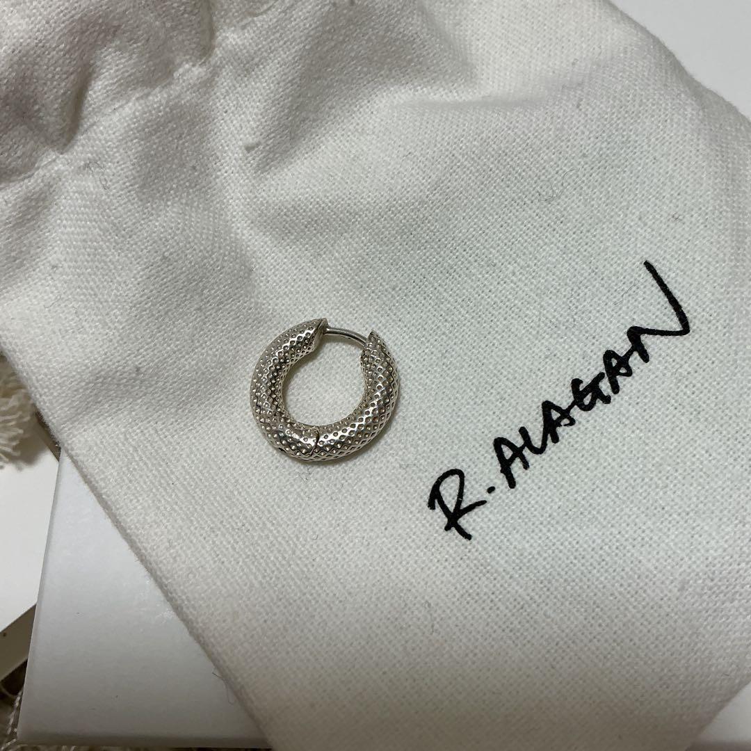 ララガン　ピアス　シルバー