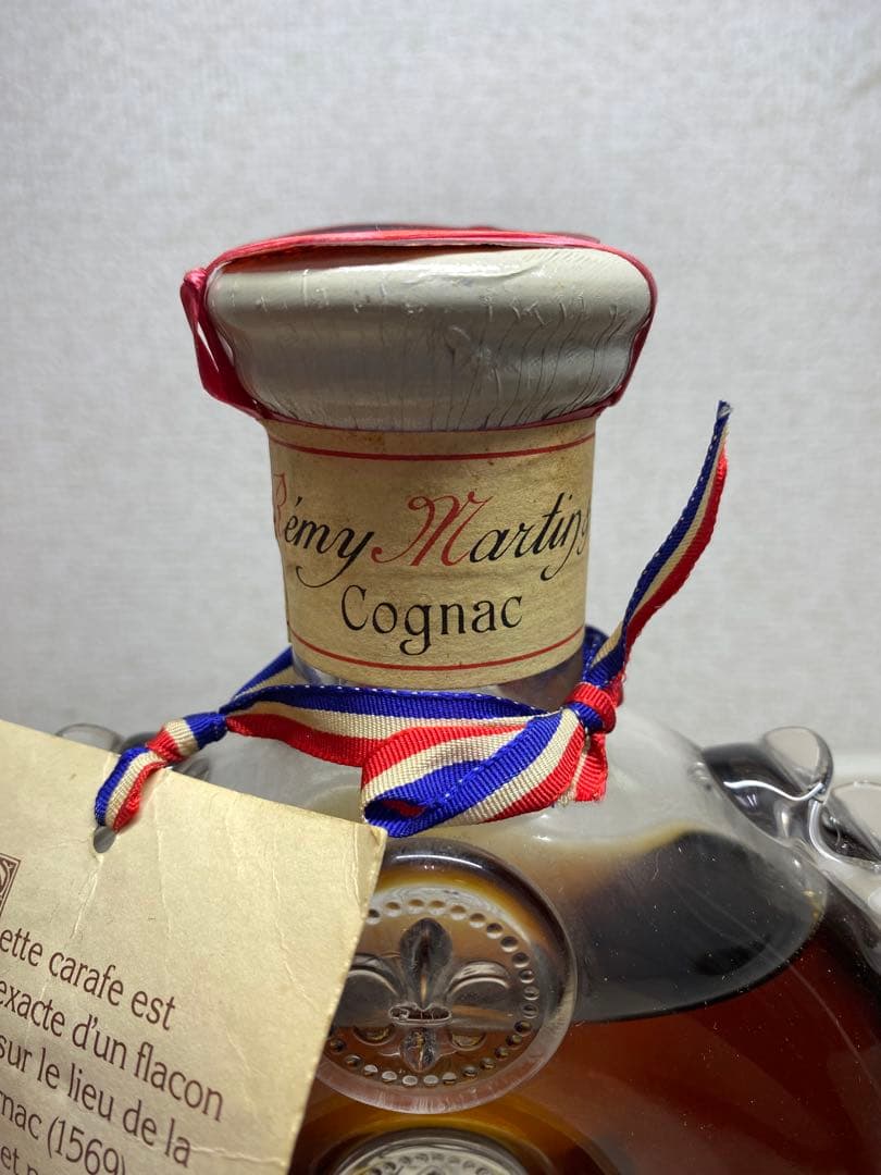 ★イチゴ★レミーマルタン ルイ13世 ベリーオールド バカラボトル