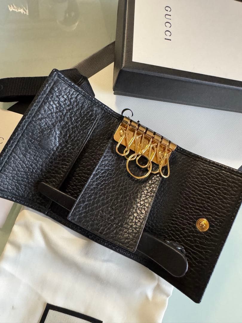 GUCCI グッチ GGプチマーモント ６連キーケース　ブラック