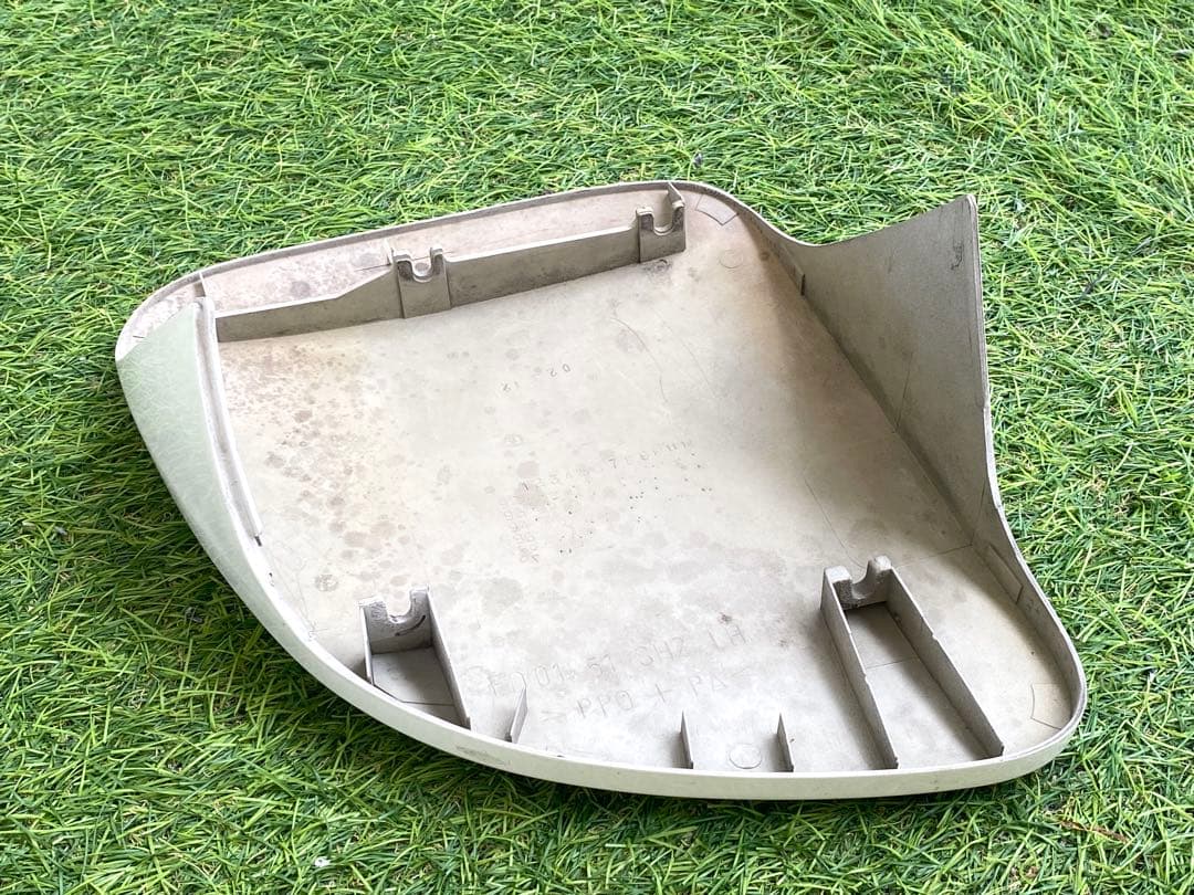 FD3S RX-7 純正品　リトラカバー　助手席側　左　良好◎